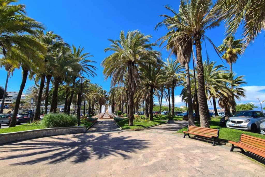 Casalionelantibes Appartement de 70m2 avec jardins et parking Extérieur photo