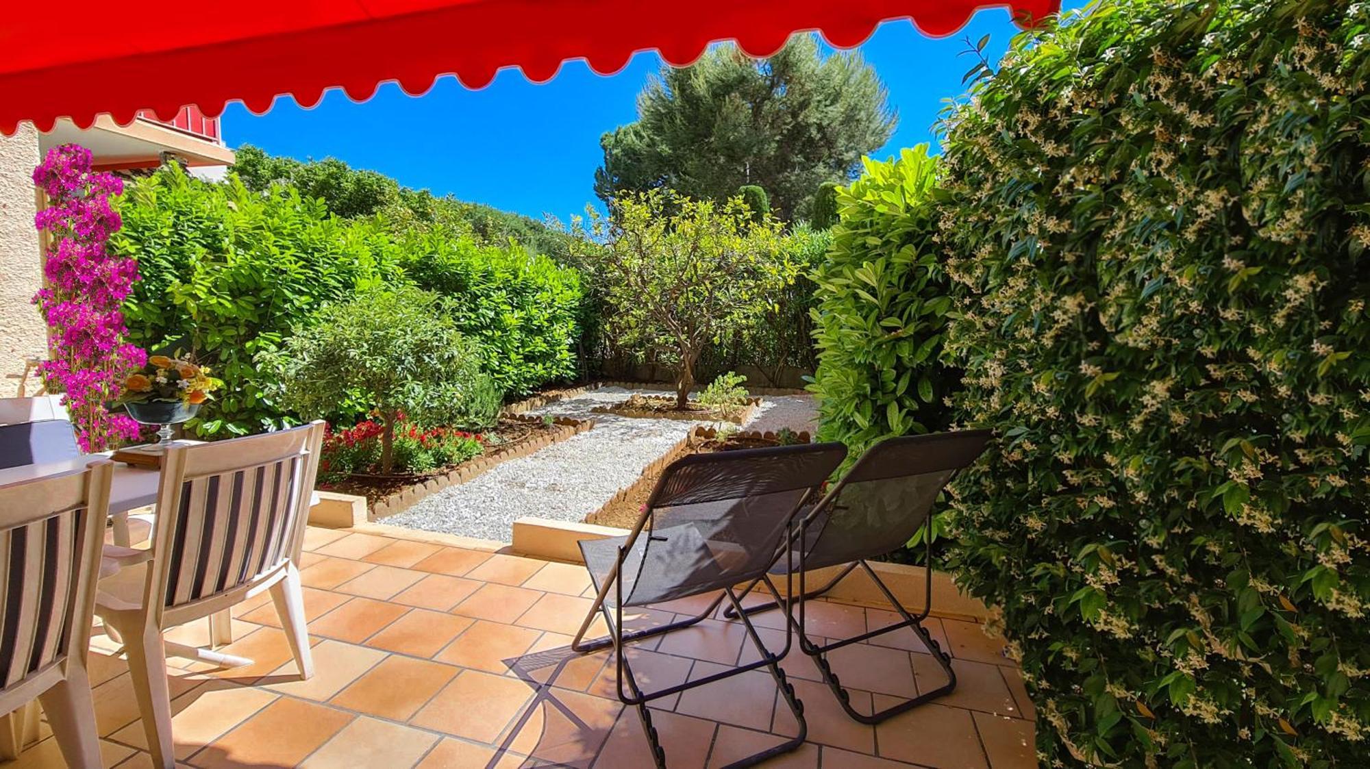Casalionelantibes Appartement de 70m2 avec jardins et parking Extérieur photo