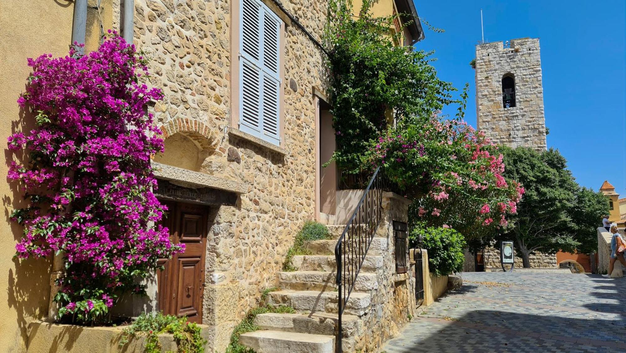 Casalionelantibes Appartement de 70m2 avec jardins et parking Extérieur photo